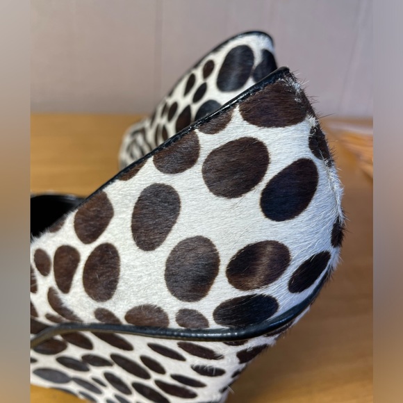 Betsey Johnson Wedges - Picture 5 of 9